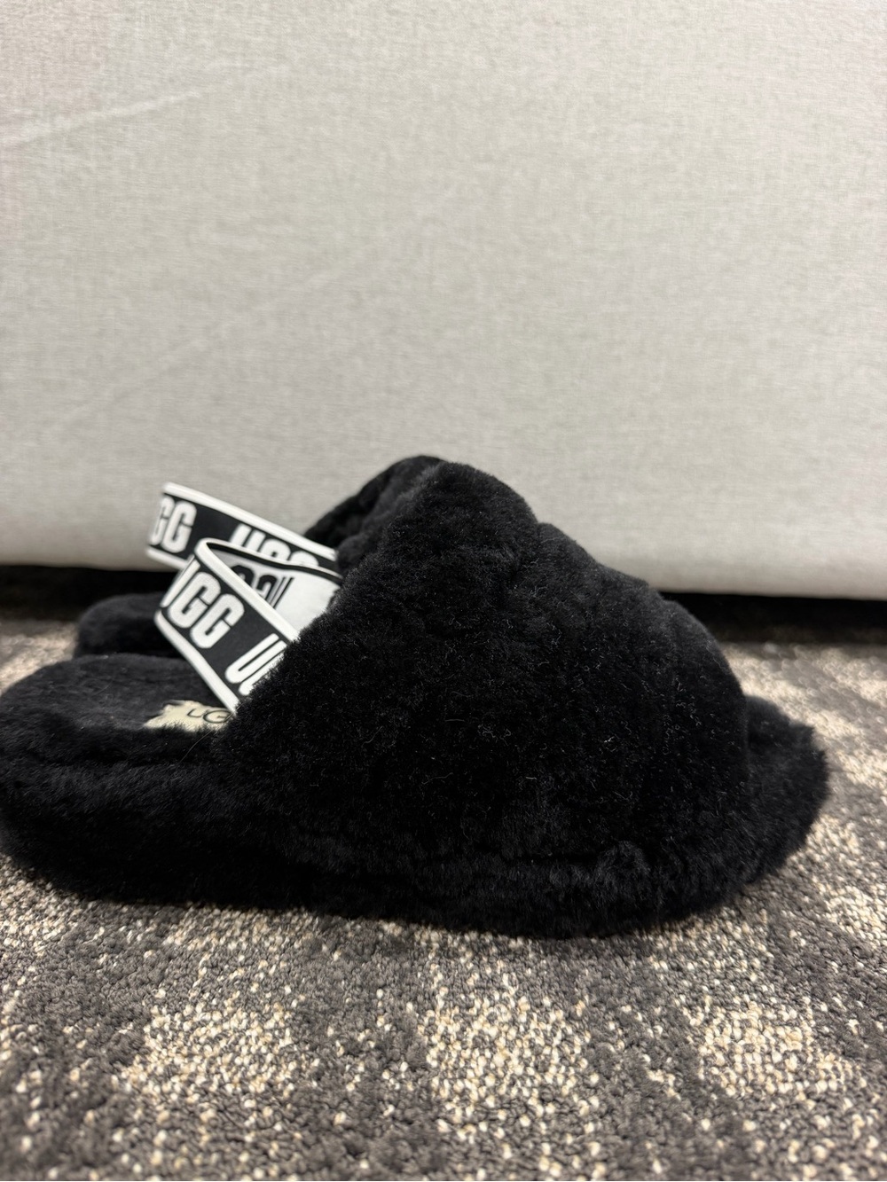 UGG Women’s Black Fluff Yeah Slide Slippers with Branded Strap